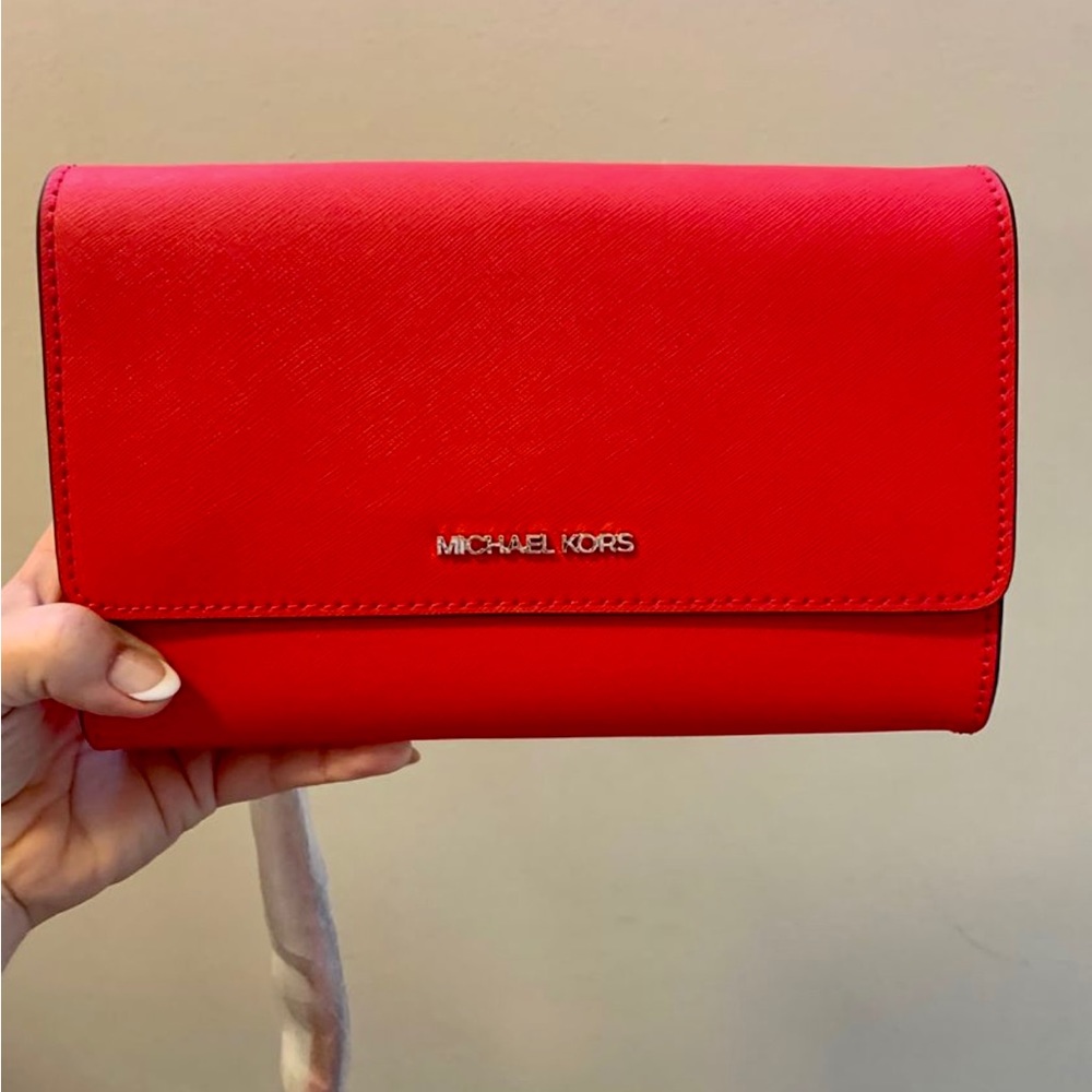 Pink Michael Kors purse/wristlet/clutch